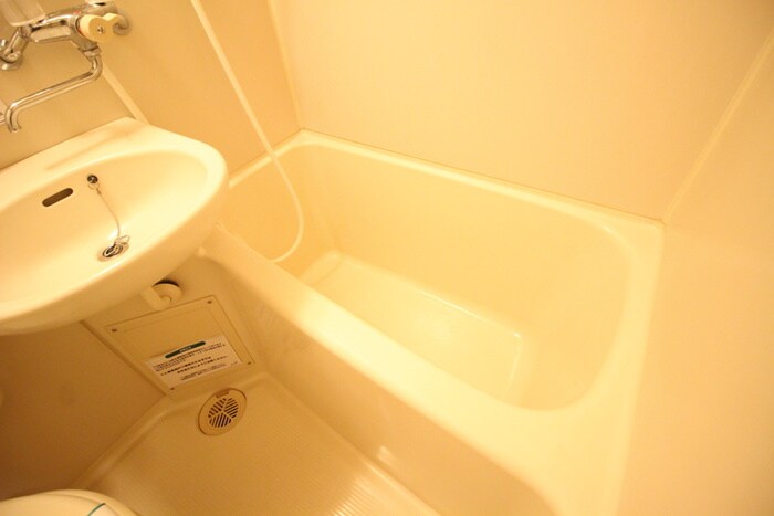 ヱターナル町田（２０３）の物件内観写真