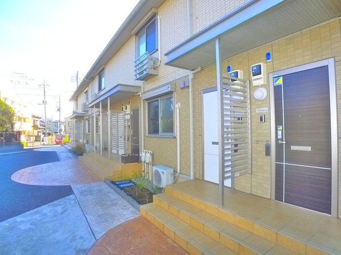 リンデンハイツⅡの物件外観写真