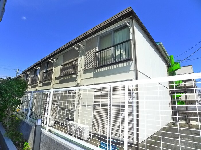 サンライズアパ－トメントＤの物件外観写真