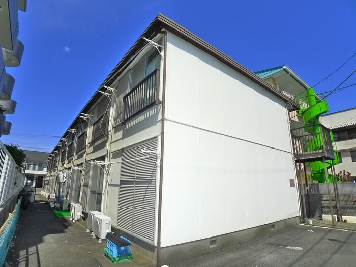 サンライズアパ－トメントＤの物件外観写真