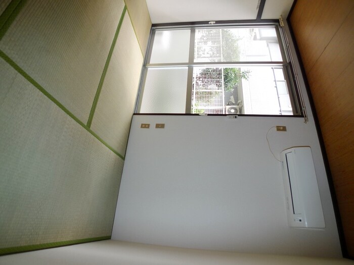 サンライズアパ－トメントＤの物件内観写真