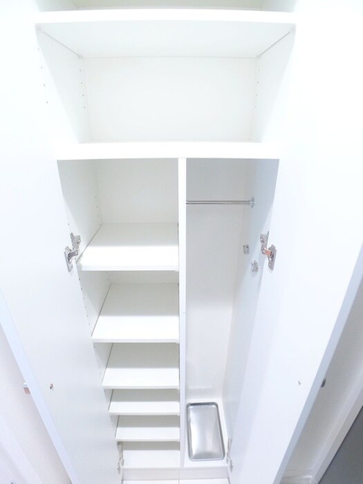 エマーレ行徳の物件内観写真