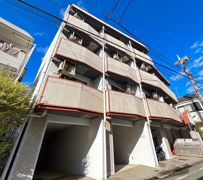 コパーズアプト綱島の物件外観写真