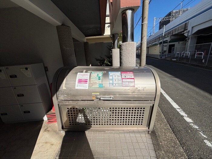 コパーズアプト綱島の物件外観写真