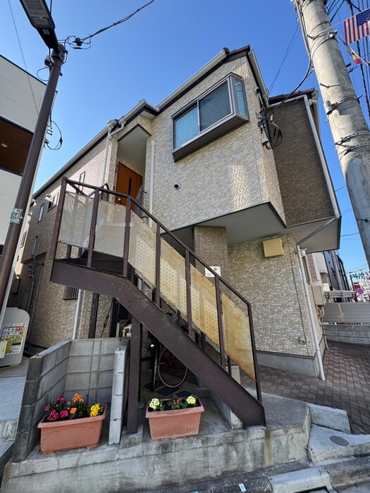 カトレアハイツの物件外観写真