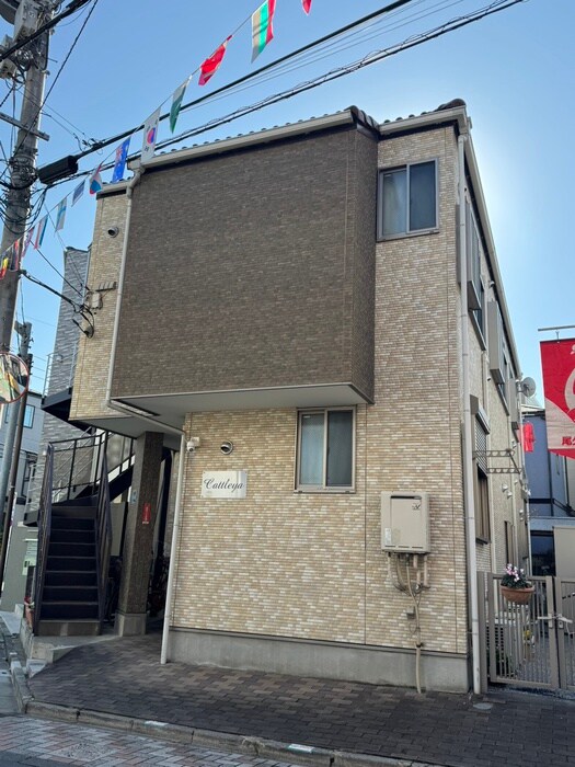 カトレアハイツの物件外観写真