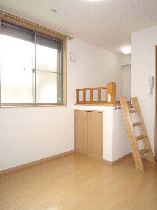 カトレアハイツの物件内観写真