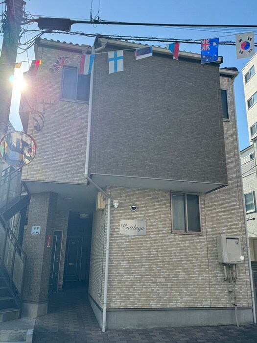 カトレアハイツの物件外観写真