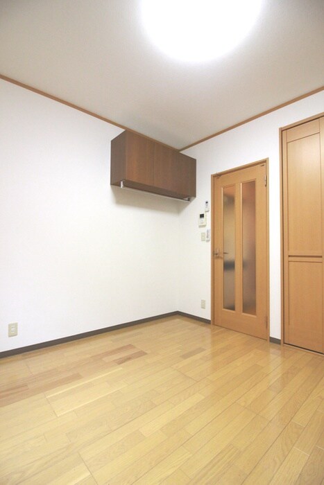 イスタナ・リアⅠの物件内観写真