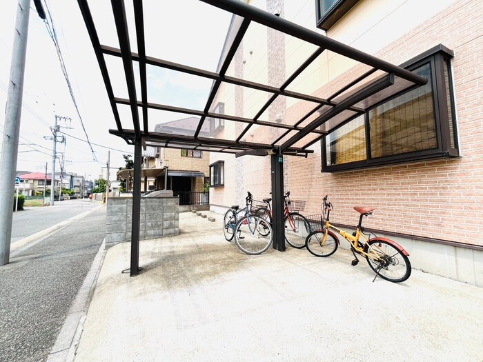 カロス３０の物件外観写真