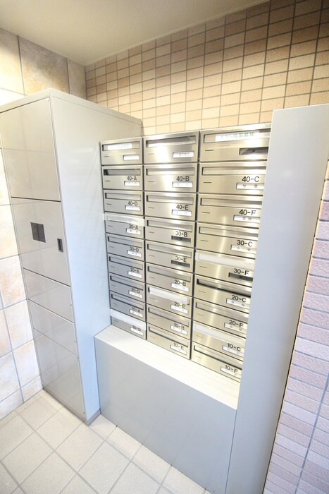 ﾙｸﾚ荻窪の物件外観写真