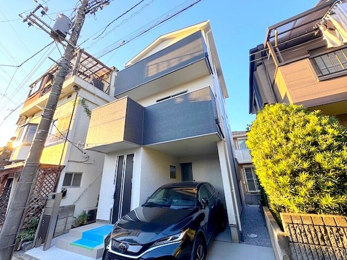 水谷東１丁目貸家の物件外観写真