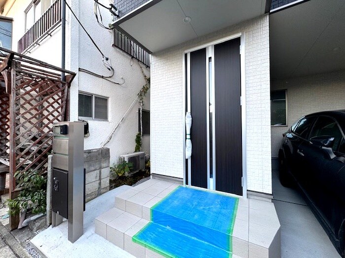 水谷東１丁目貸家の物件外観写真