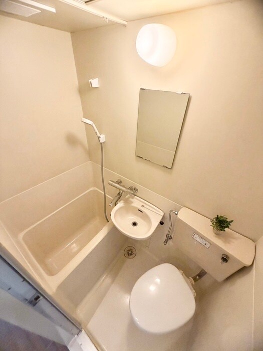 ＳＥＶＥＮ　ＨＩＬＬＳの物件内観写真