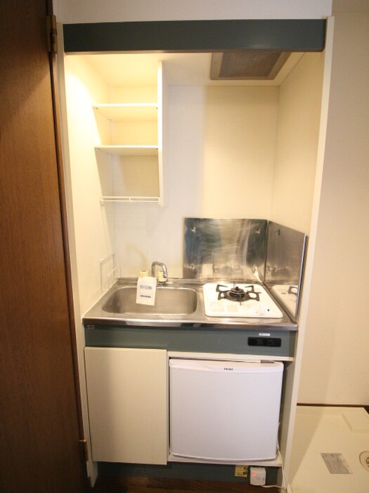 アドニス・イ－ストの物件内観写真