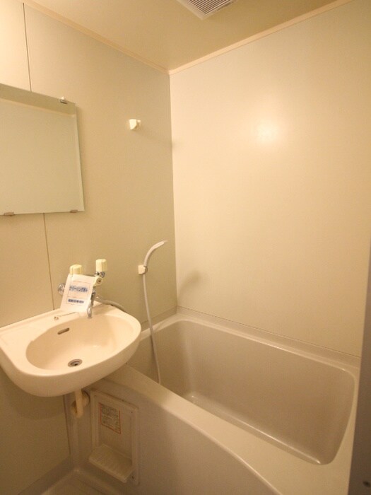 アドニス・イ－ストの物件内観写真