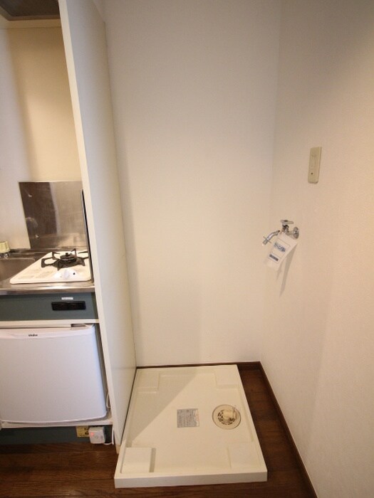 アドニス・イ－ストの物件内観写真