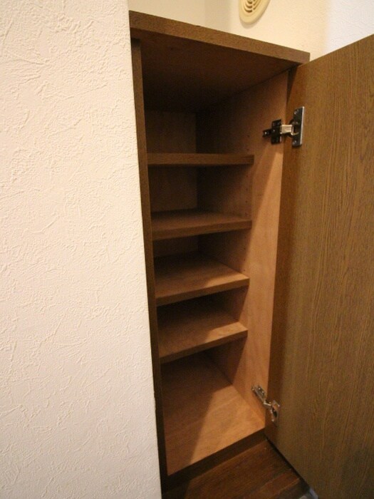 アドニス・イ－ストの物件内観写真