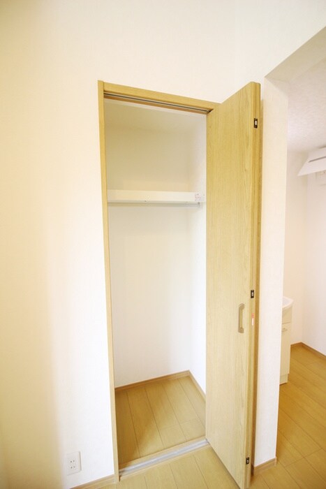 Elysion芝高木の物件内観写真