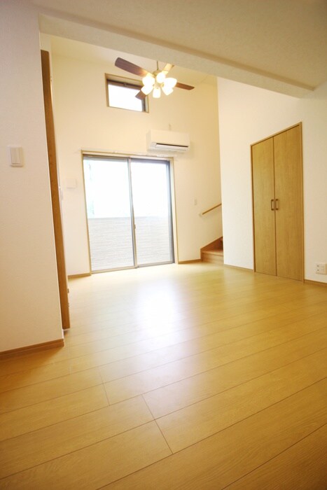 Elysion芝高木の物件内観写真