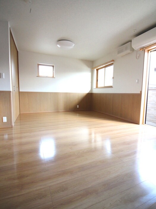 アヴィル旭町の物件内観写真