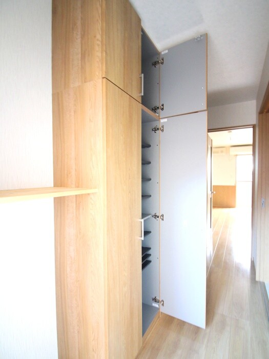 アヴィル旭町の物件内観写真