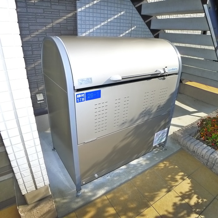 アビテ西新小岩の物件外観写真