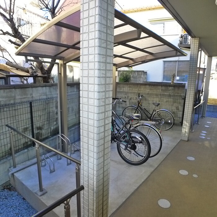 アビテ西新小岩の物件外観写真