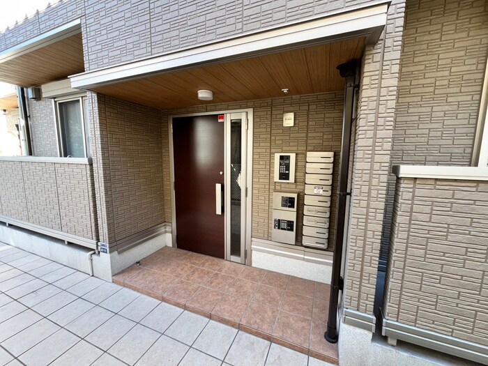 アンジュール坂下の物件外観写真