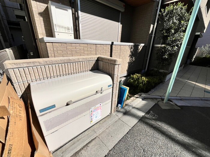 アンジュール坂下の物件外観写真