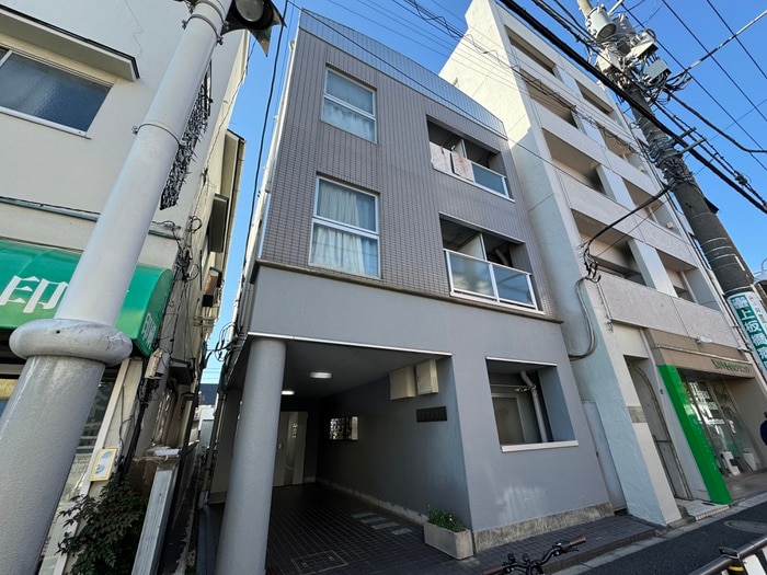 トキワメゾンの物件外観写真