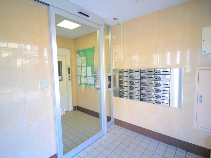 サンヒルズ赤塚の物件外観写真