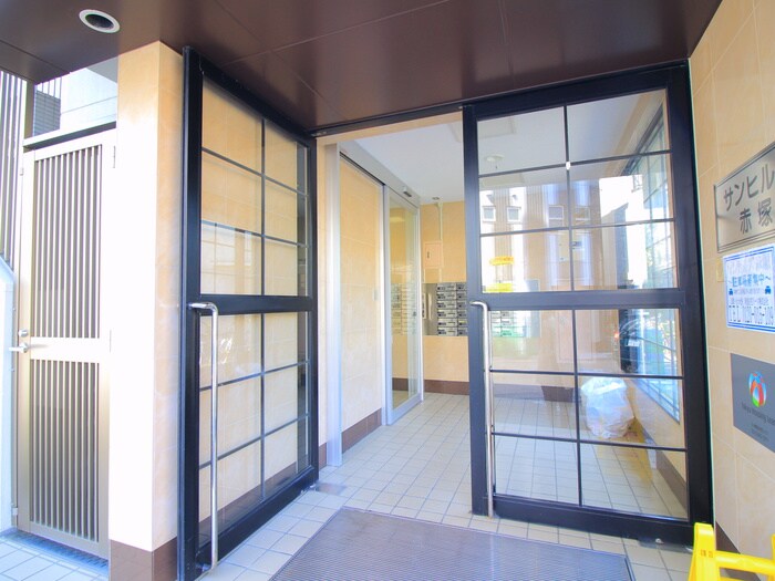 サンヒルズ赤塚の物件外観写真