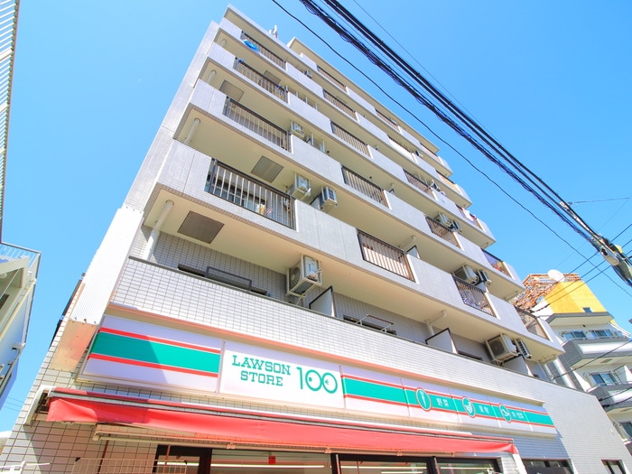 サンヒルズ赤塚の物件外観写真