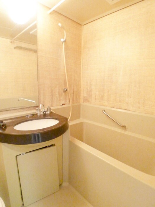 ワコ－レエレガンス北小金の物件内観写真