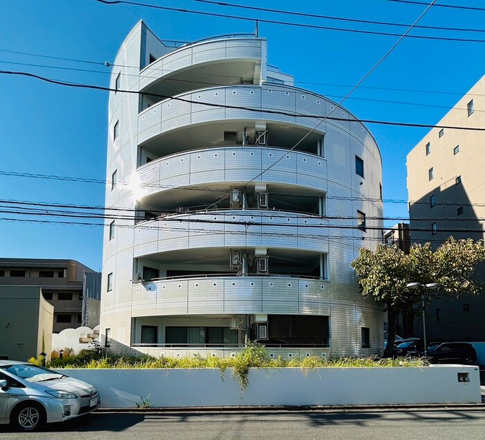 クリスタルタワーの物件外観写真