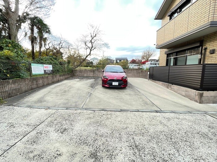 シャンブルの物件外観写真