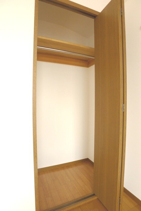 アドニスコートの物件内観写真