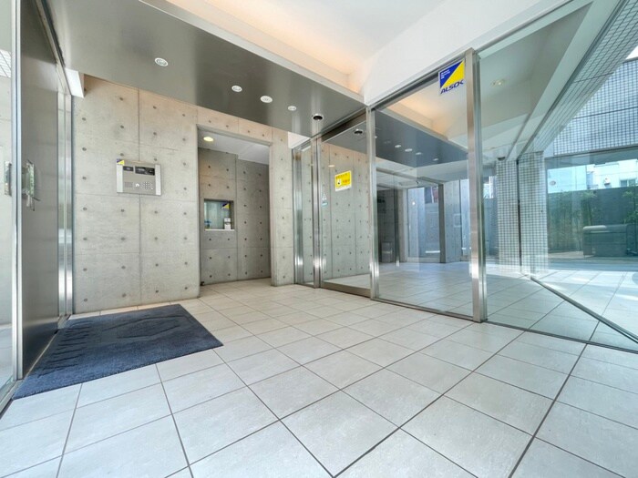 カスタリア菊川の物件外観写真