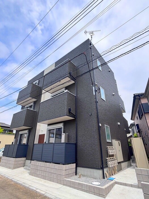 ルナマーレ七里の物件外観写真