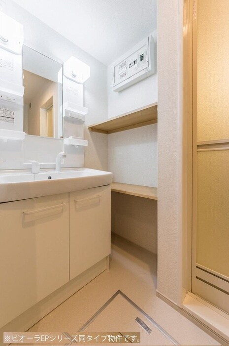 ジャルダン　ベルⅡの物件内観写真