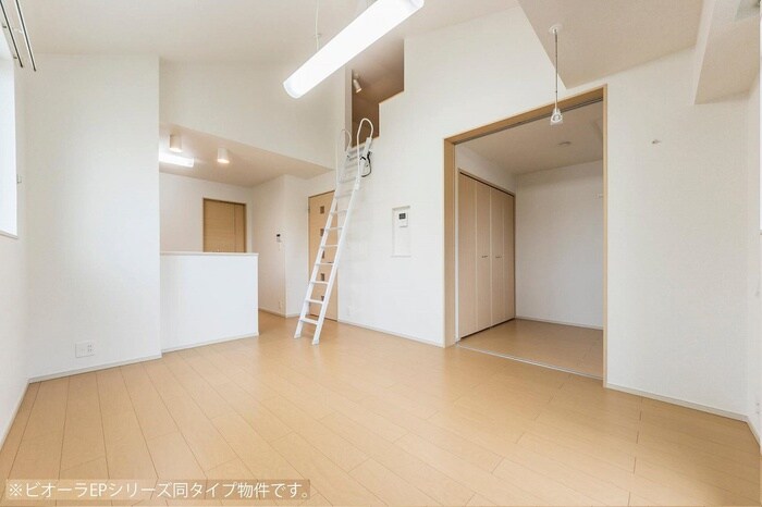 ジャルダン　ベルⅡの物件内観写真