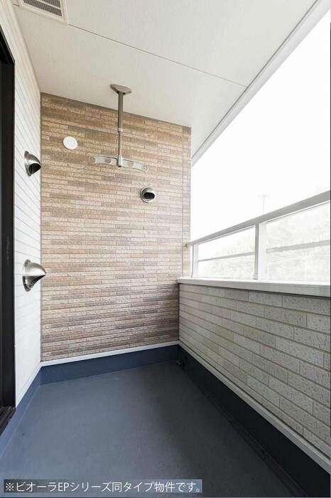 ジャルダン　ベルⅡの物件内観写真