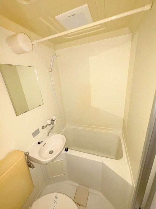 スカイコート世田谷第４(404)の物件内観写真