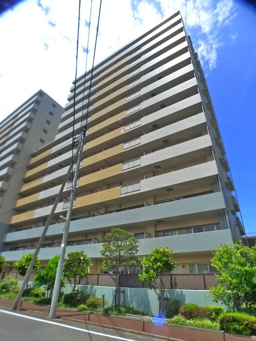 ﾗｲｵﾝｽﾞﾀﾜｰ竹ノ塚ｶﾞｰﾃﾞﾝ(1407)の物件外観写真