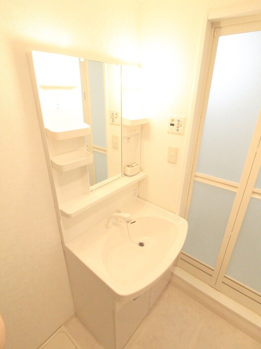 ラフィ－ネの物件内観写真