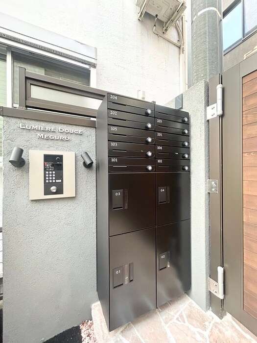 ルミドゥース目黒の物件外観写真