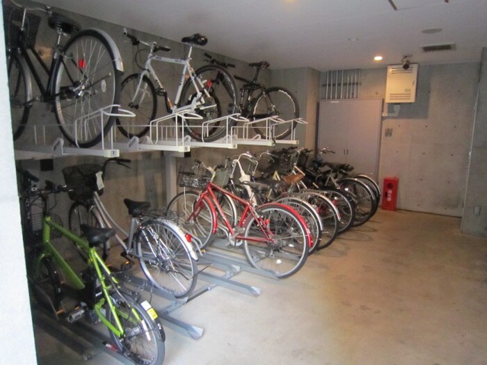 Ｔｉ－ＫＡＷＡＳＡＫＩの物件外観写真