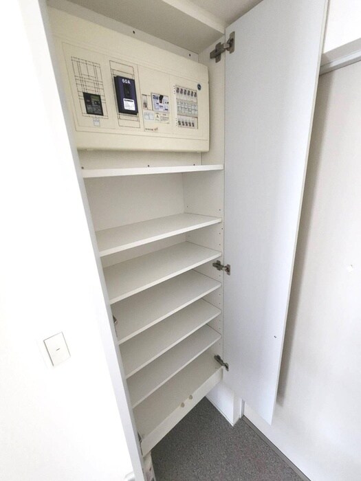 Ｔｉ－ＫＡＷＡＳＡＫＩの物件内観写真