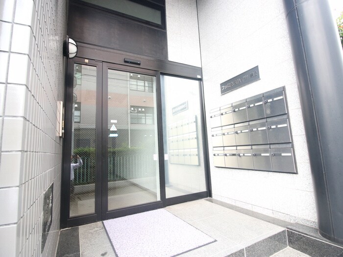 ファミネスハイツ第２の物件外観写真